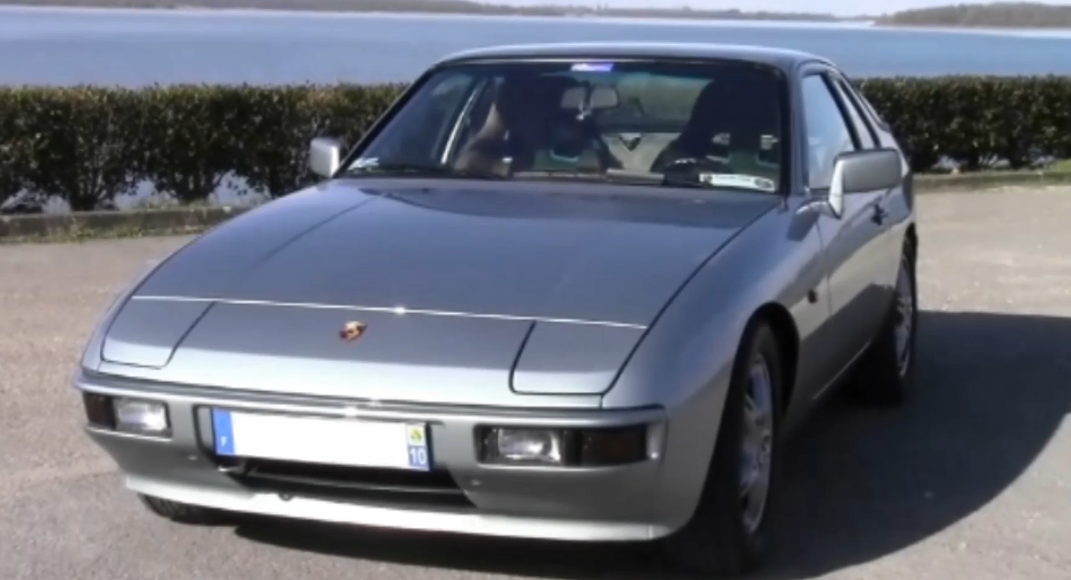 Nouvel essai vidéo : la Porsche 924, première des « PMA »