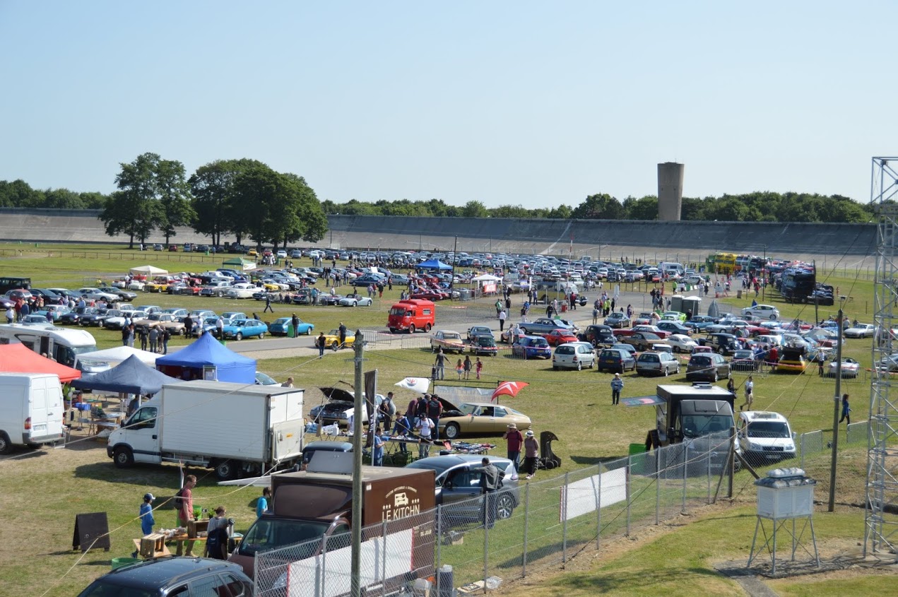 Grand Format : News d’Anciennes à l’Autodrome Héritage Festival