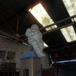 Garage à Vider en Mayenne Mascotte Michelin-