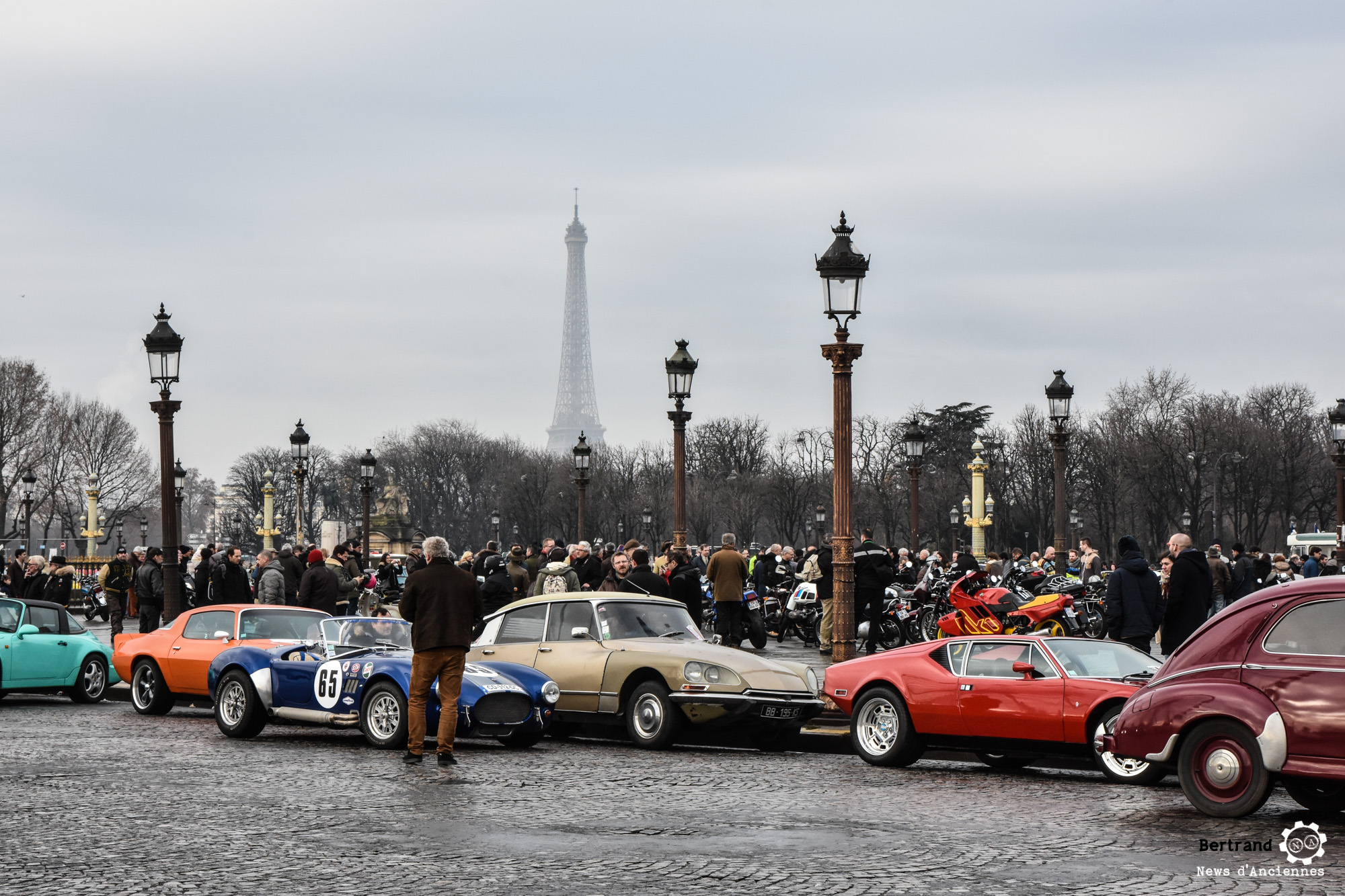 Traversée de Paris hivernale 2017, galettes, bruine et voitures anciennes