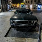 Mustang dans la rue par Clément 6- Mustang Grande