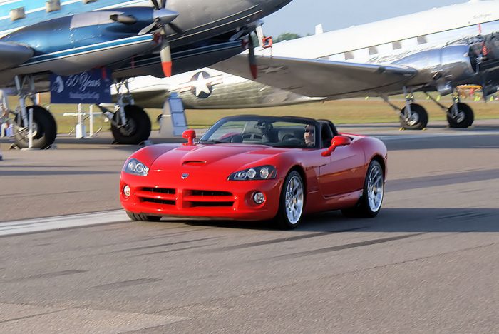 Dodge Viper 2003 RT 10 Passing DC3s SNF 04April2014 14586343375- Viper GTS