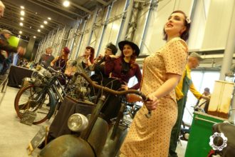 salon historic auto 2018 64-