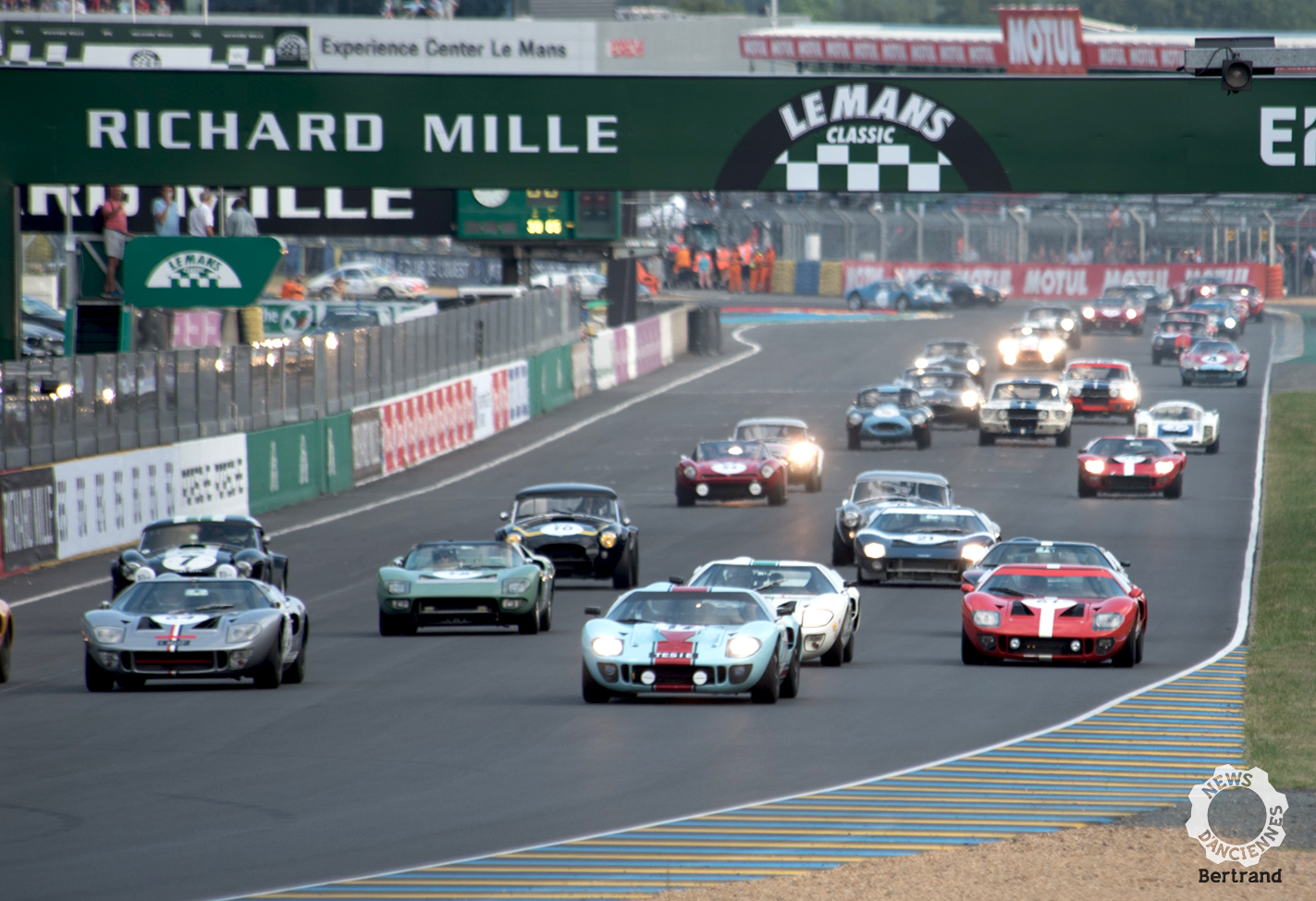 Le Mans Classic 2018 : Résultats du Plateau 4, GT40 contre Cobra