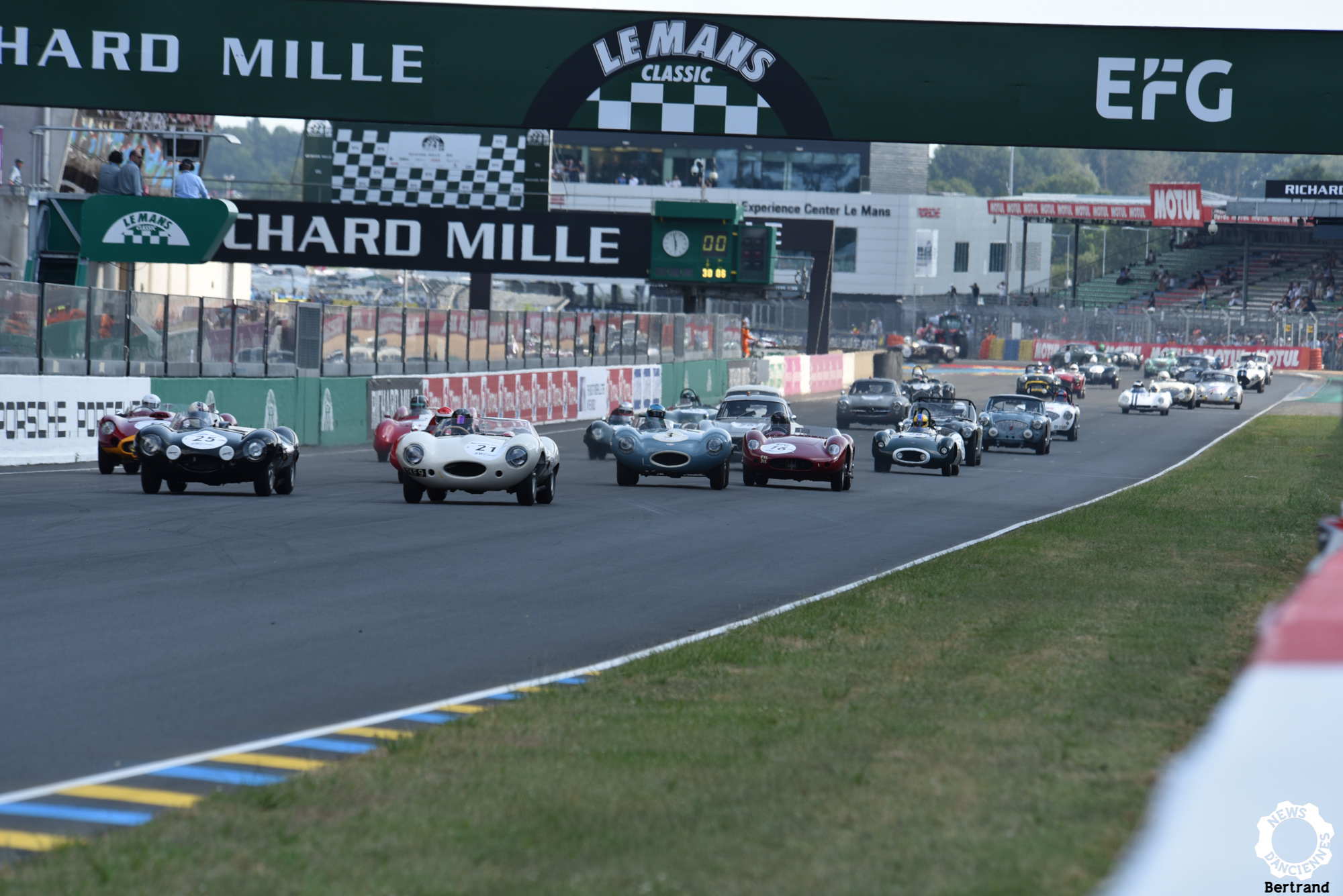 Le Mans Classic 2018 : résultats du plateau 2, bataille de Jaguar Type D