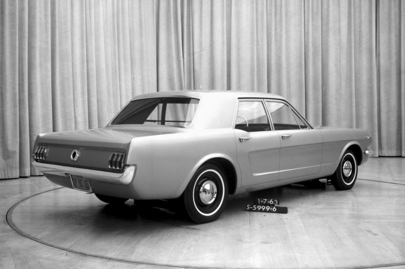 Concepts et Études, épisode 1 : quand Dearborn voulait une Mustang berline