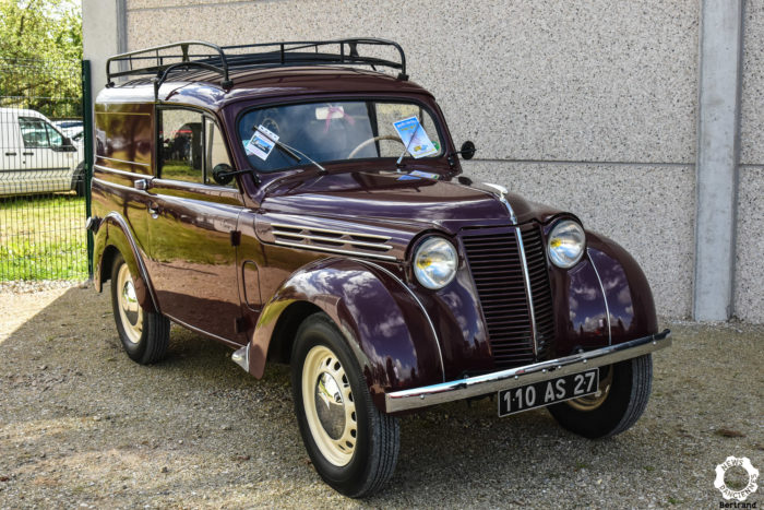 Renault Juvaquatre, Passeuse De Témoin - News D'Anciennes