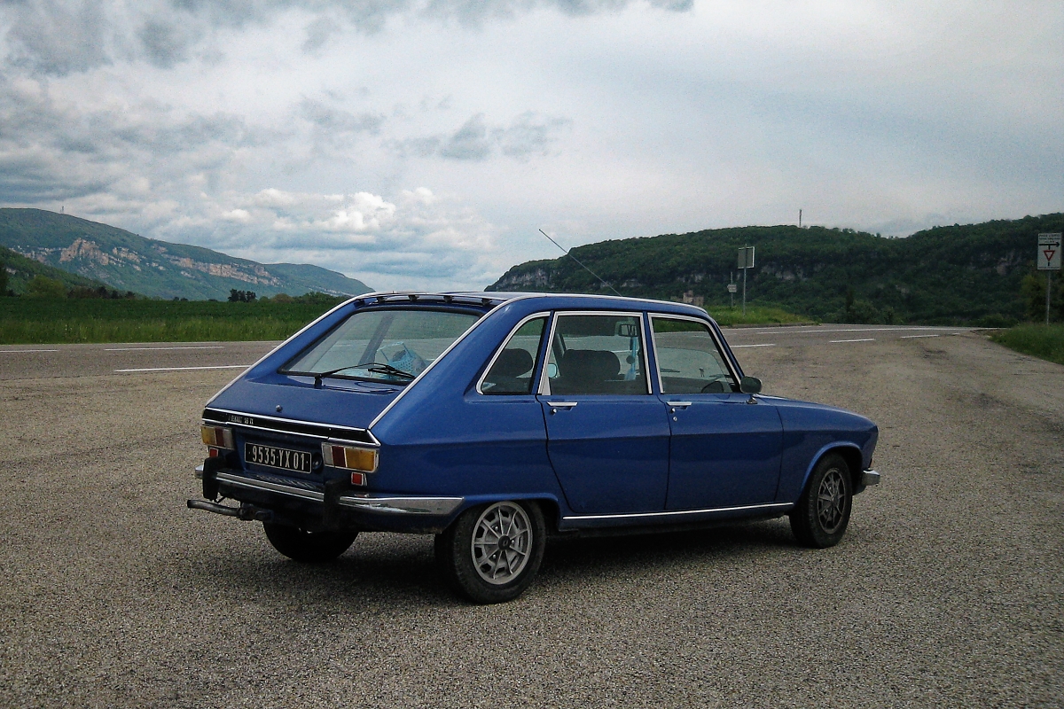 Les Voitures Anciennes de nos lecteurs, la Renault 16 TX de Fabienne