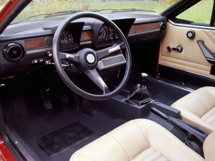 Interieur Alfa Romeo GTV- Alfa Romeo GTV