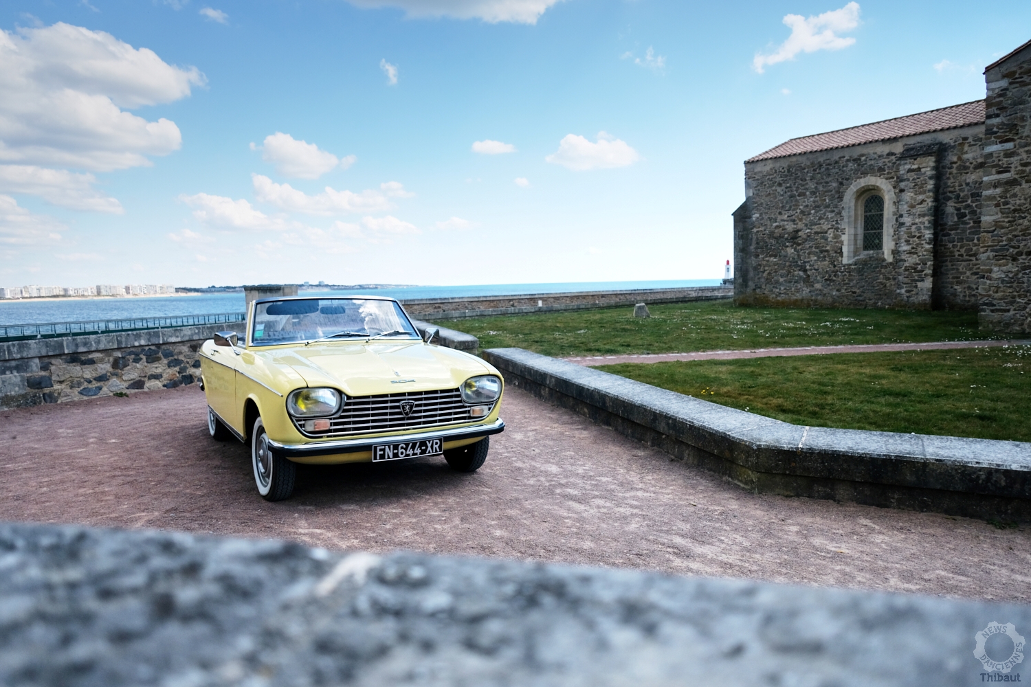 Essai d’une Peugeot 204 cabriolet : bienvenue en ’68 !