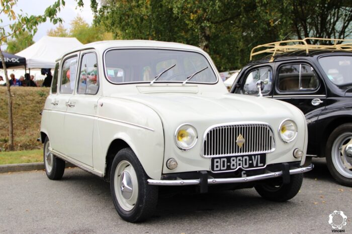 Renault 4 Luxe-