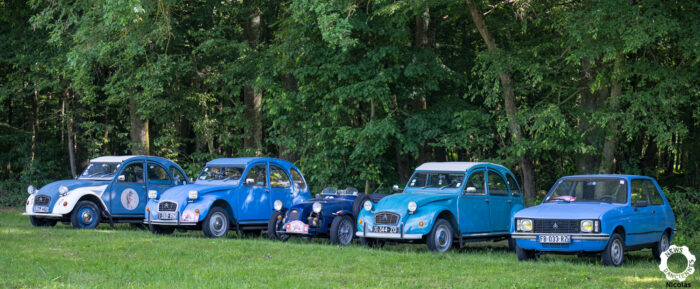 EN IMAGES – Tous sur le pont au rassemblement de 2CV