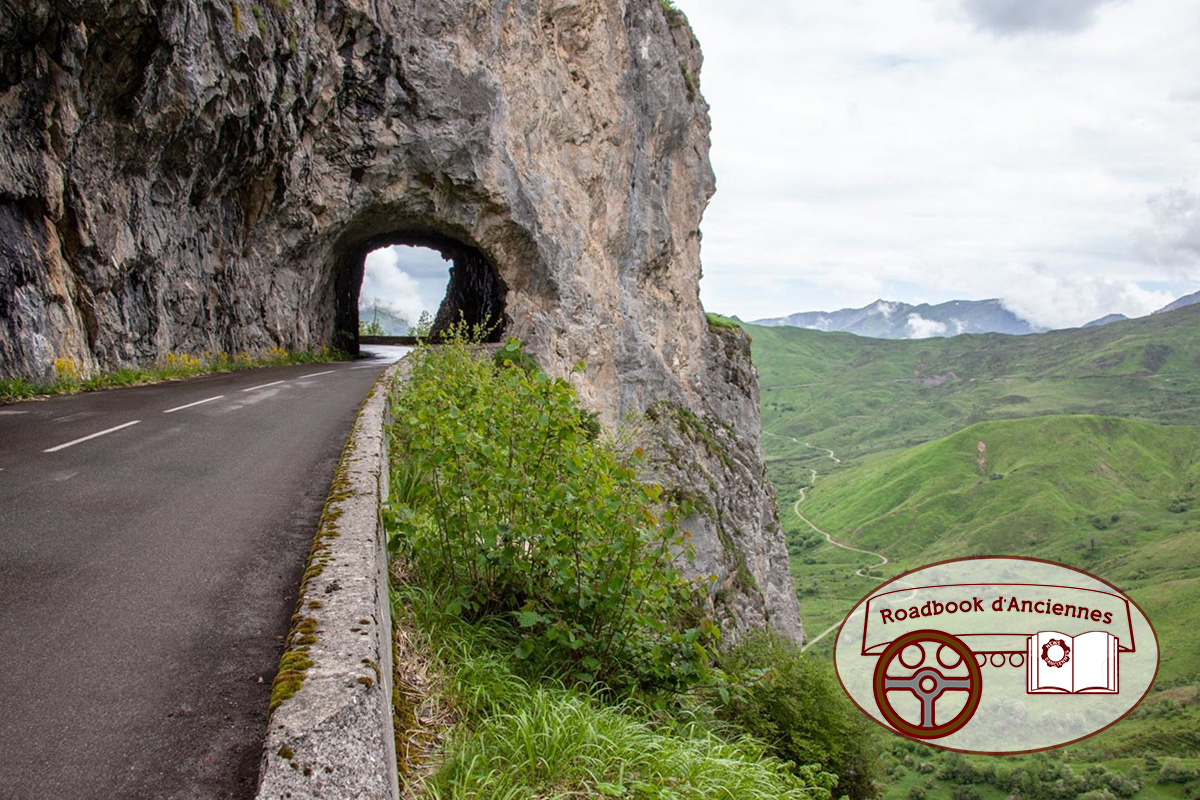 Roadbook d’Anciennes #49 : La route des cols des Pyrénées, 900 km entre 2 mers – Ep 1