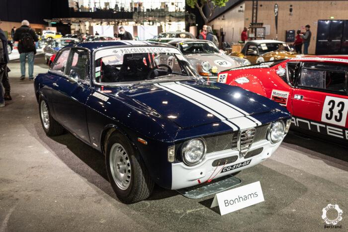 Vente Bonhams Les Grandes Marques au Grand Palais Alfa Romeo Bertone GTA- Les Grandes Marques du Monde à Paris