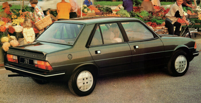 Peugeot 305 Automatic- Peugeot 305