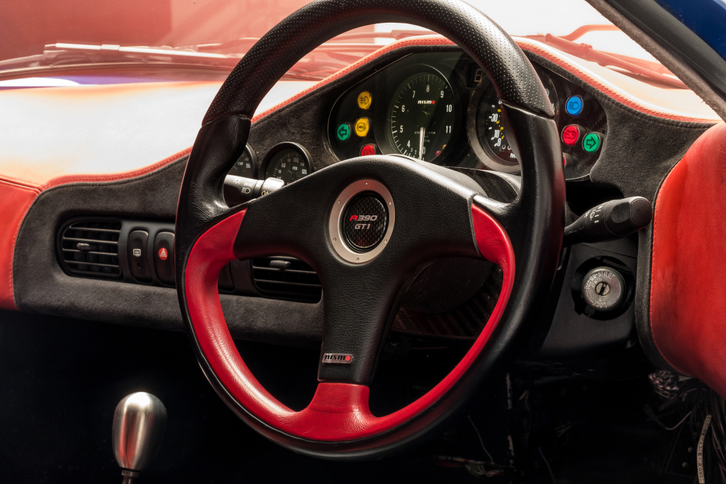 Nissan R390 GT1, rareté sur la piste ET sur la route ! - News d'Anciennes