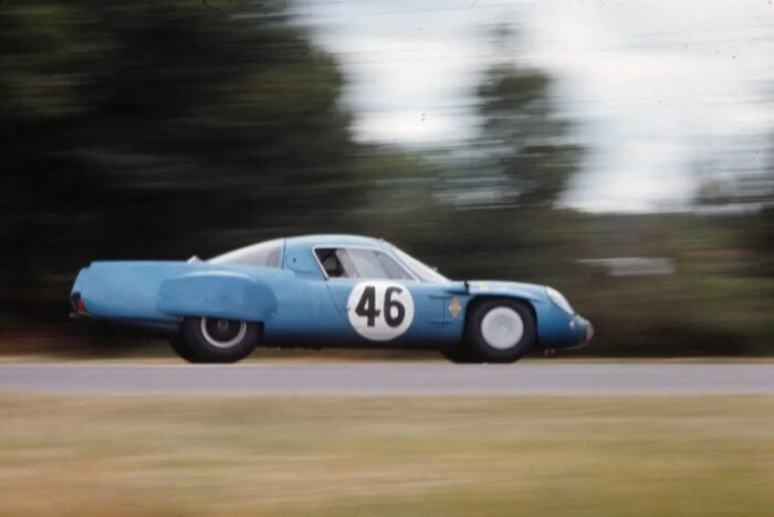 A210 24h du Mans 1967 copie-