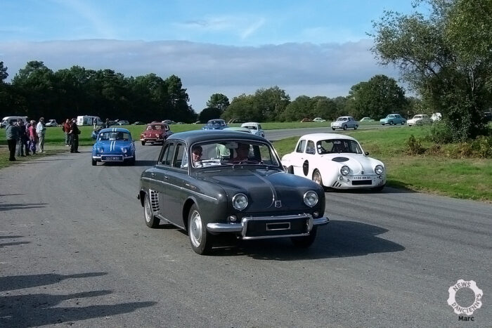Alfa Romeo Ondine 1- Dauphine
