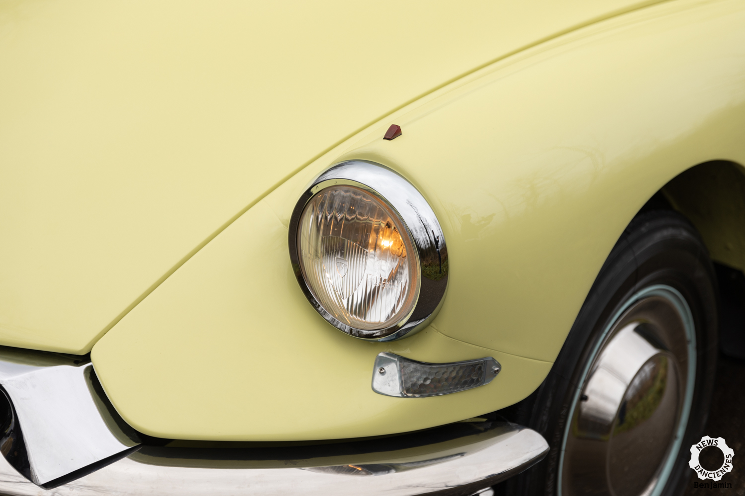 Magnifique Modèle Réduit CITROËN DS 19 De 1957 à L'échelle 1:43 Par IXO - Collection Auto Vintage