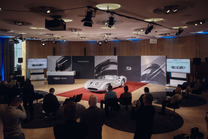 Mercedes W 196 R Stromlinienwagen 1- Voitures anciennes les plus chères