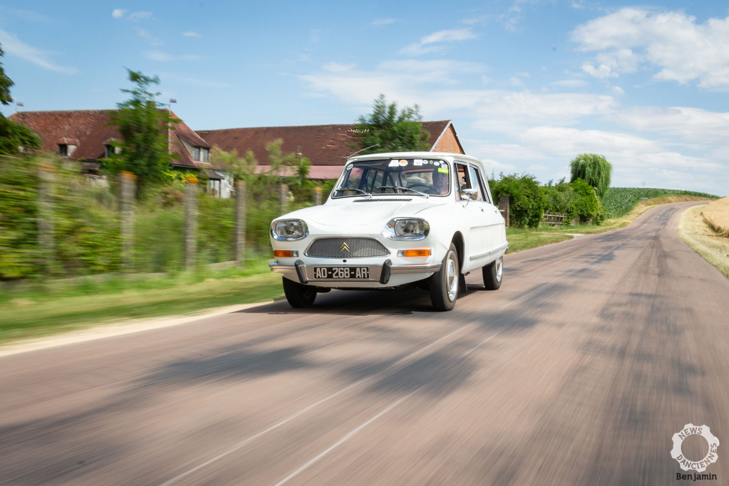 Essai d&rsquo;une Citroën Ami 8, la deuxième superdeuche, le consensus en plus