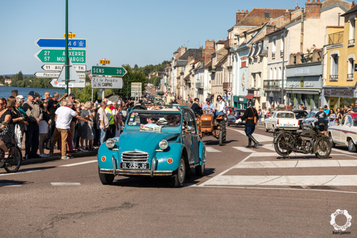 Les Bouchons de Joigny 2025 par News dAnciennes 192- Bouchons de Joigny 2025
