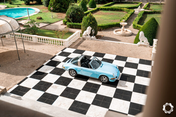 Porsche 911 2.4 S Targa par Mark pour News dAnciennes 2-