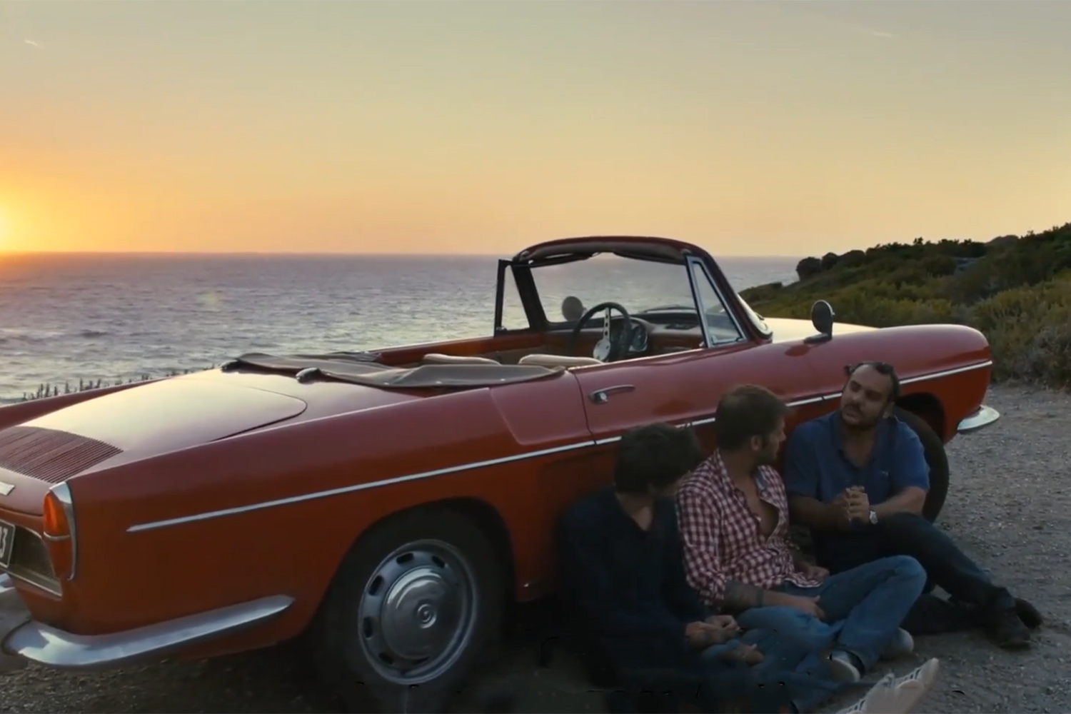 Casting d&rsquo;Anciennes : La Renault Caravelle 1100 S dans « Comme des Frères »