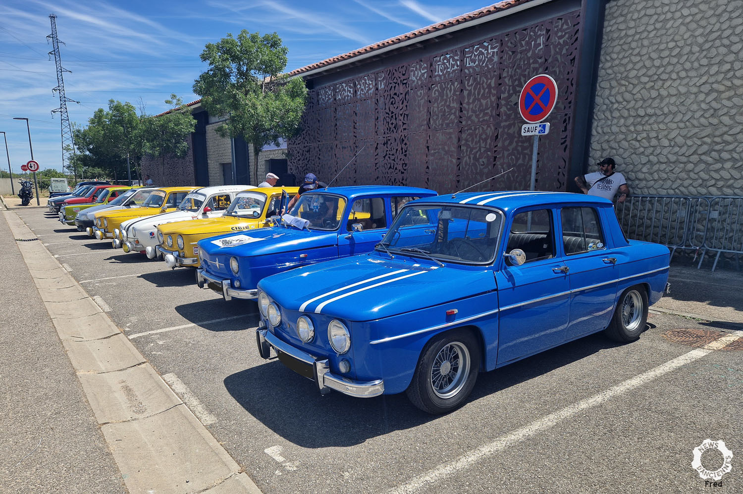 Avec les Vieilles Guimbardes Vieilles Bécanes pour une spéciale rallye à Entressen (13)