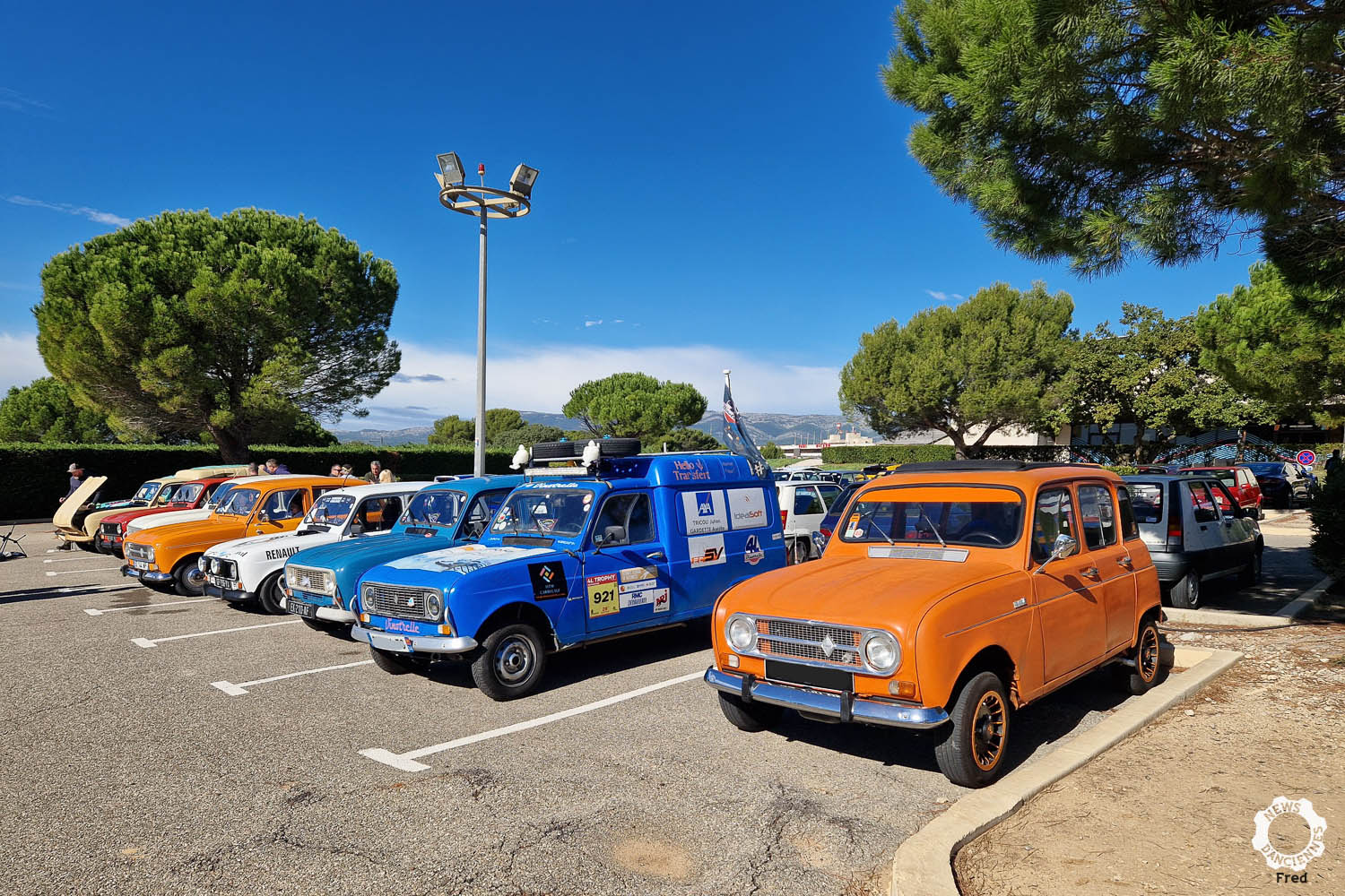 Les Renault avaient rendez-vous au circuit du Castellet (83)