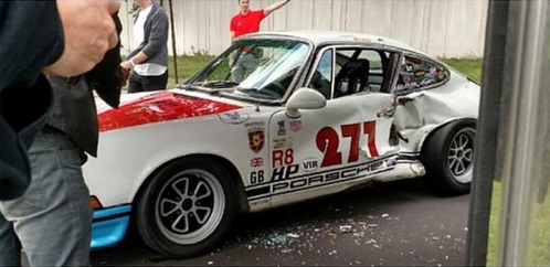 Magnus Walker casse une de ses précieuses Porsche 911